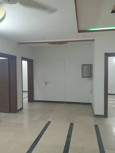 14marla 2beds tv lounge kitchen BASEMENT PORTION FOR RENT in G 13 3 islamabad