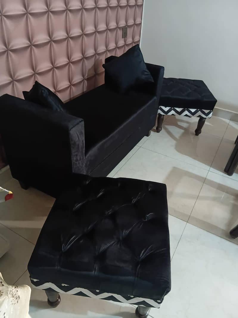 Sofa 4 Sitter 1