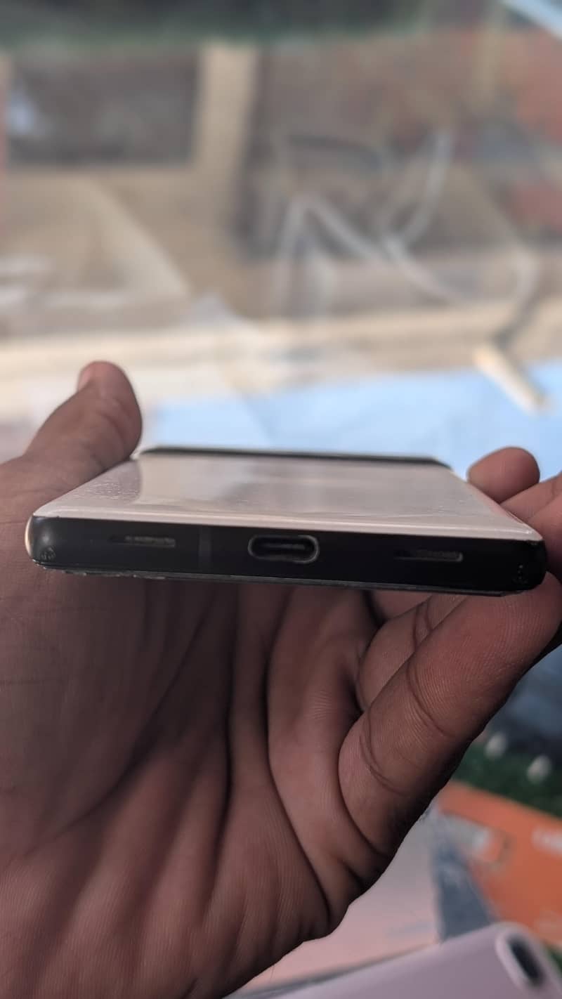 Google Pixel 6a 5