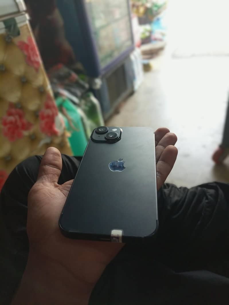 Apple iPhone 14 2