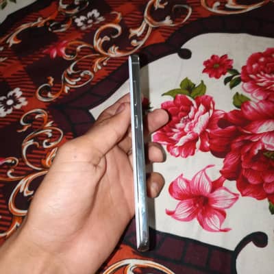 Samsung Mobile S10 Plus
