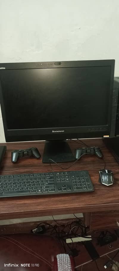 Lenovo Full HD Led Monitor 23"