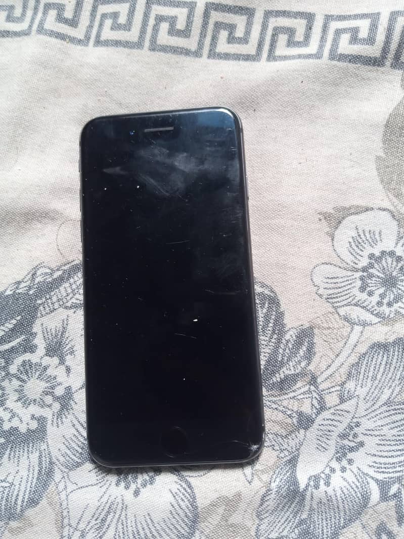 Apple iPhone 8 7