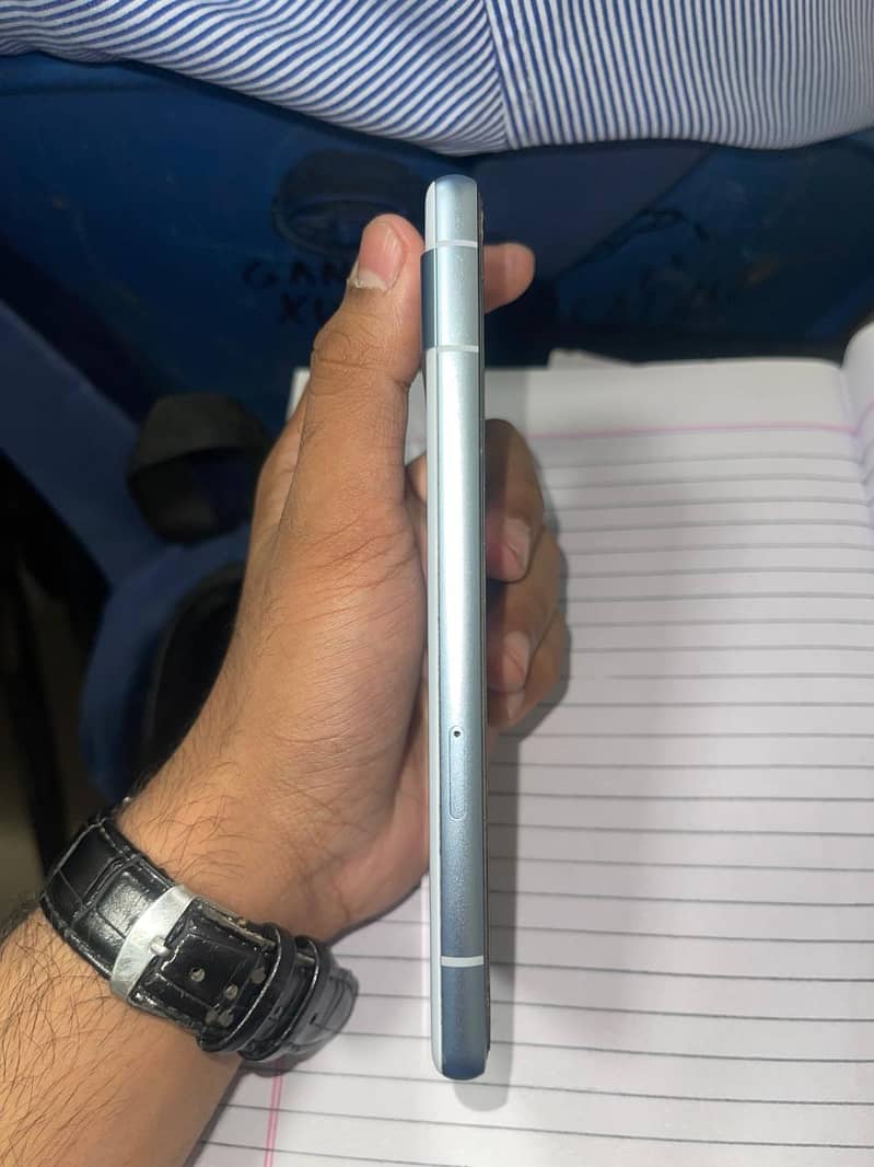 Google Pixel 7a 4