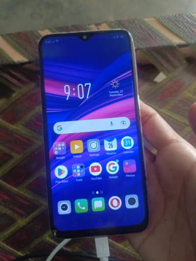OPPO F9 Pro