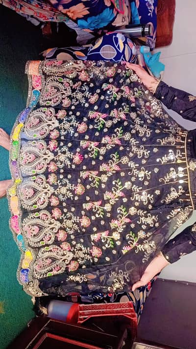 black lehnga