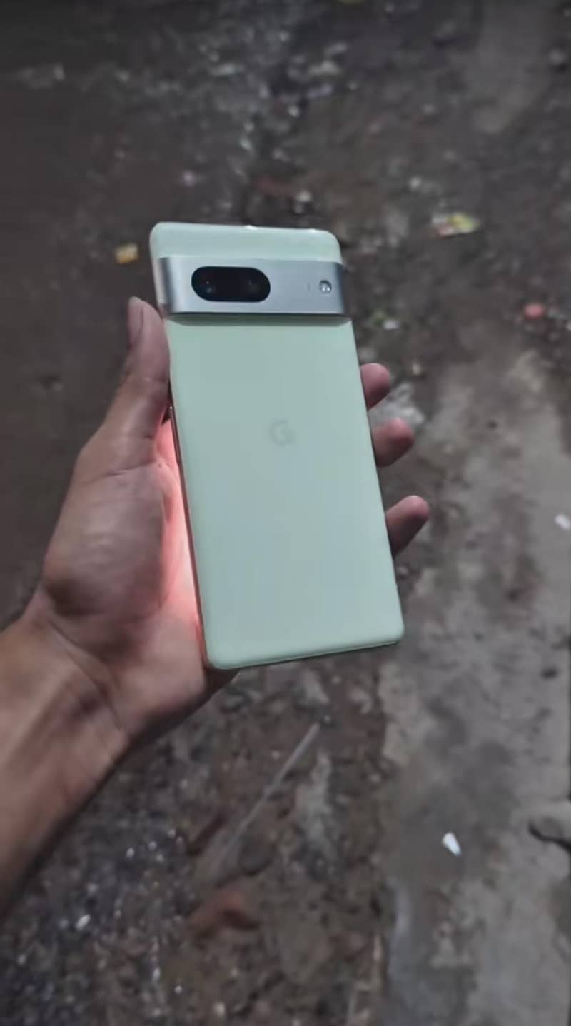 GOOGLE PIXEL  7 1