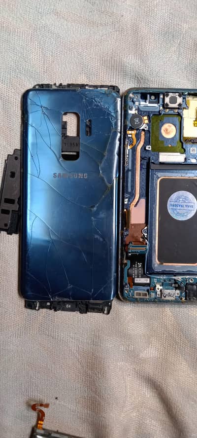 Samsung Mobile S9 Plus