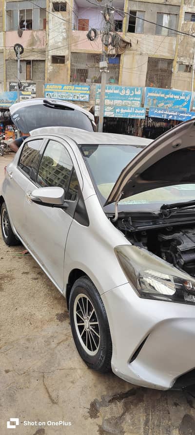 Toyota Vitz 2015