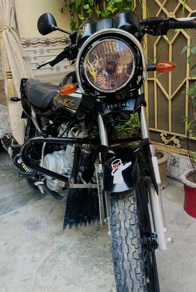 Yb125z dx for sale 2021 model first owner