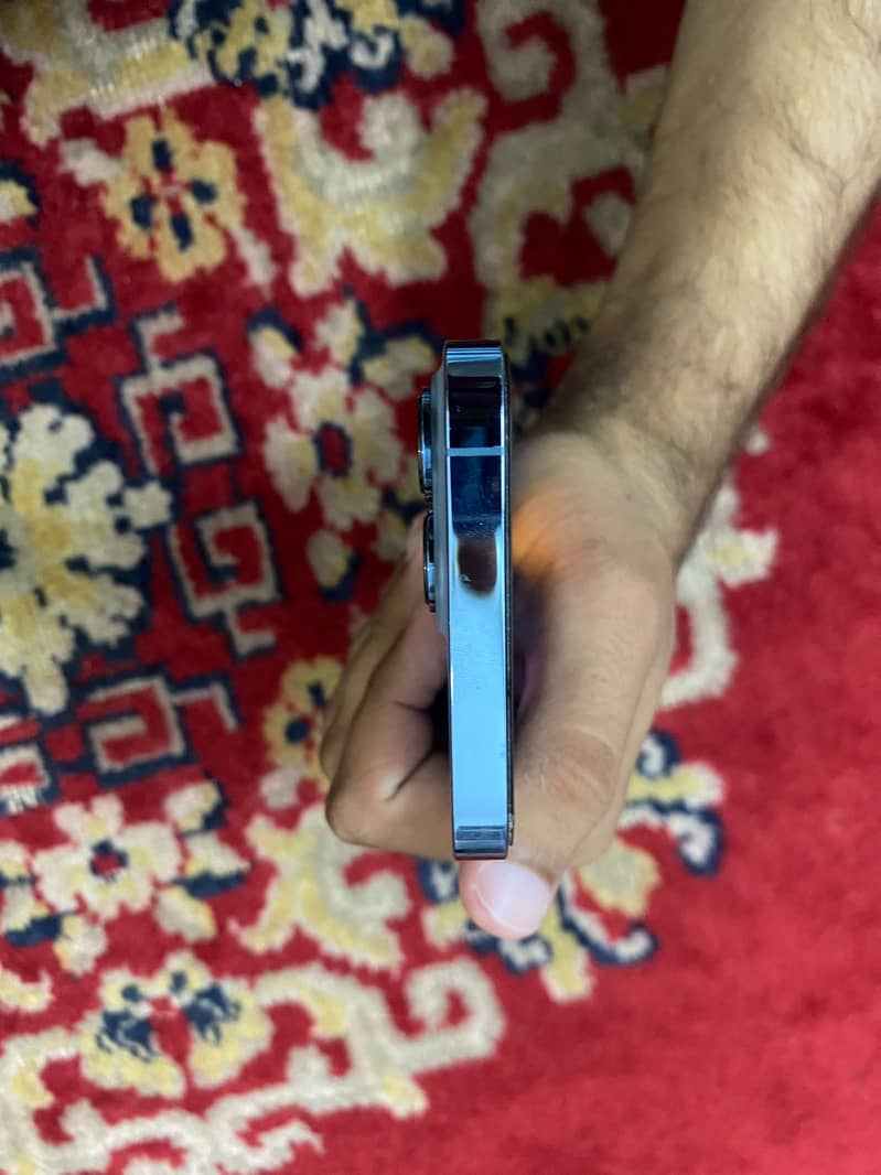 IPhone 13 Pro 2