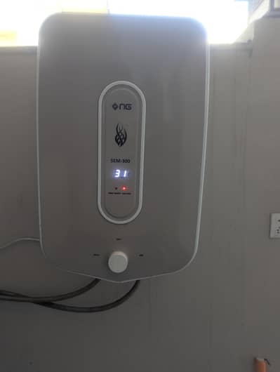 10/10 Electric Geyser available for Sale