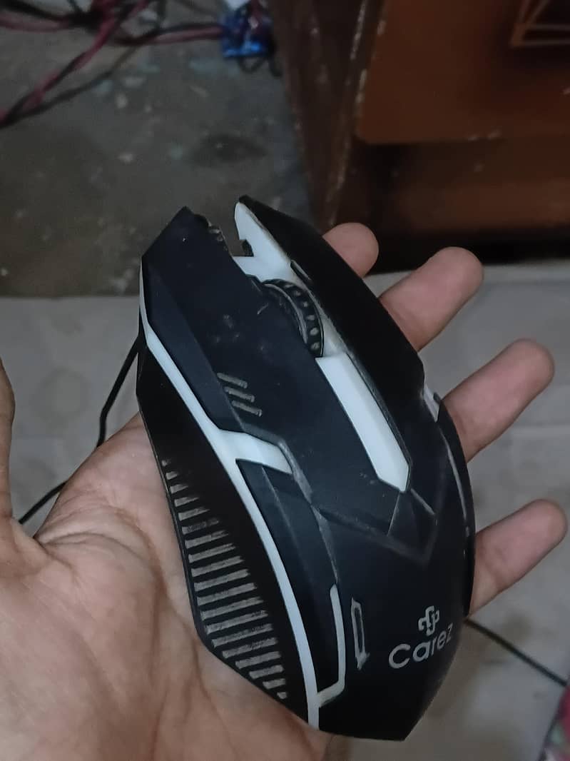 LIGHTNING KEYBOARD 2