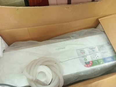 Eco star inverter AC just 1 month used