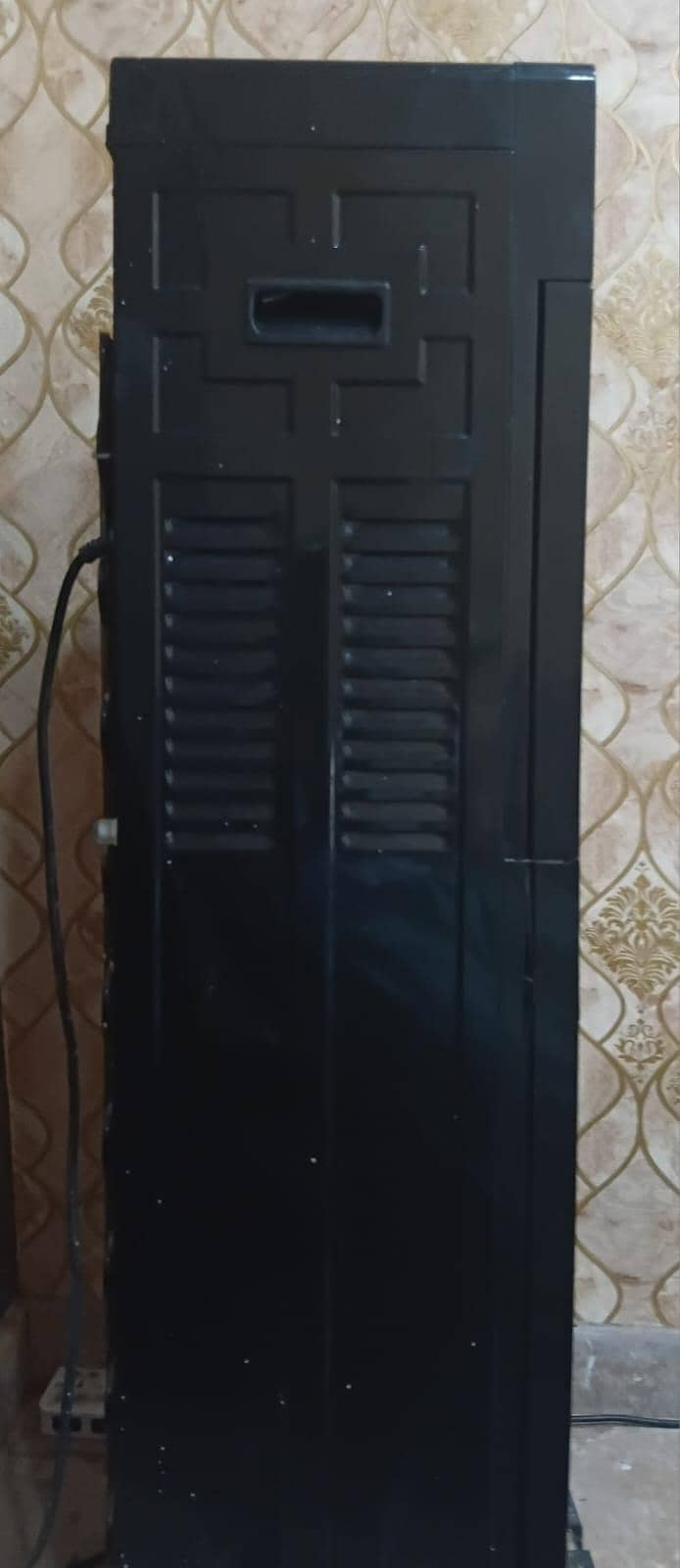 dispenser 4