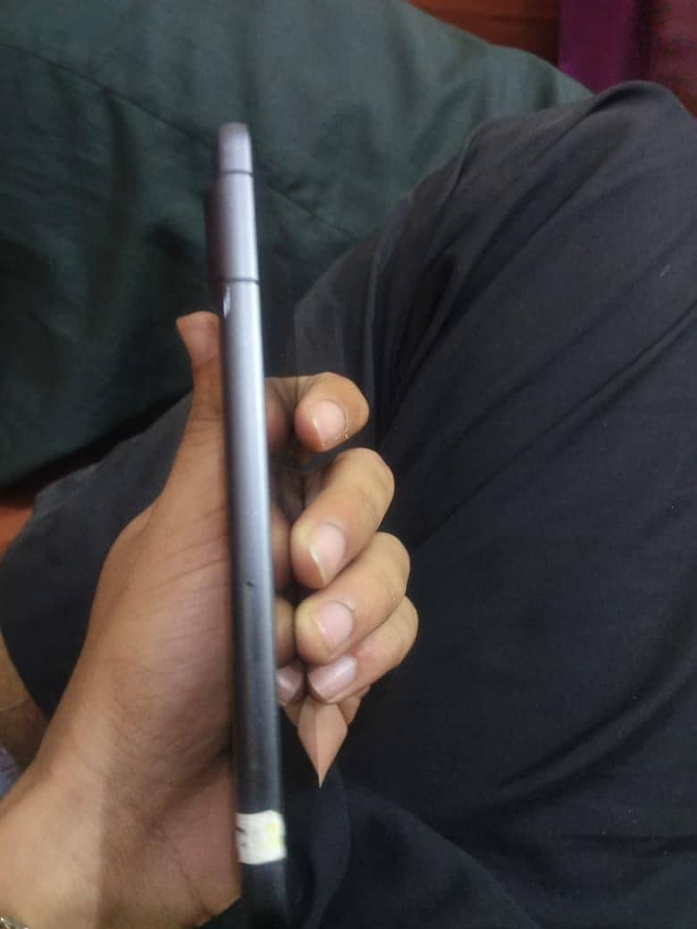 Google Pixel 7 4