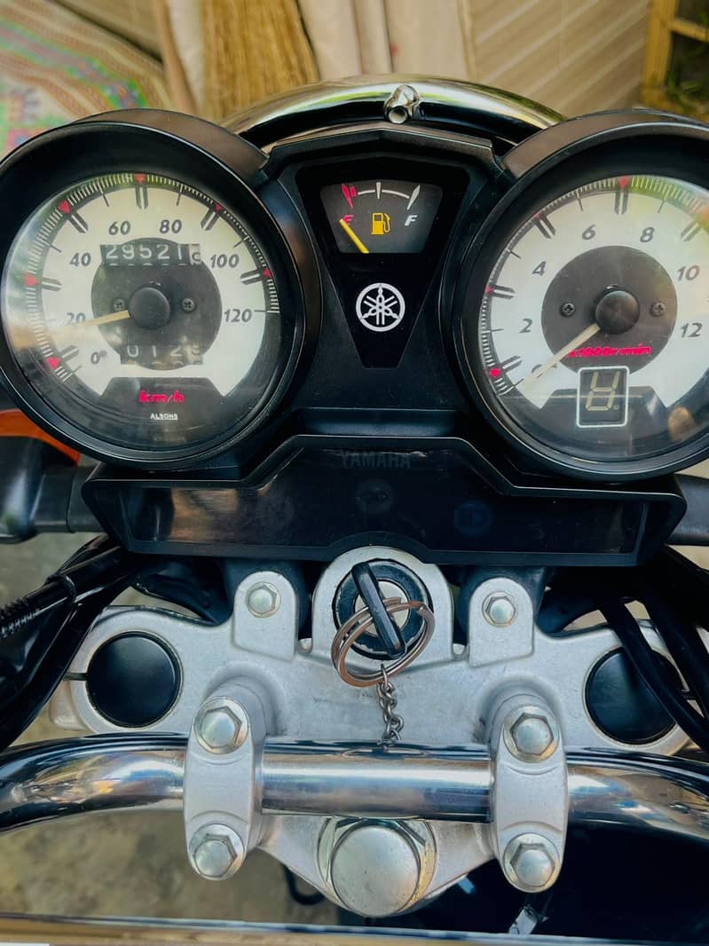 Yamaha 5
