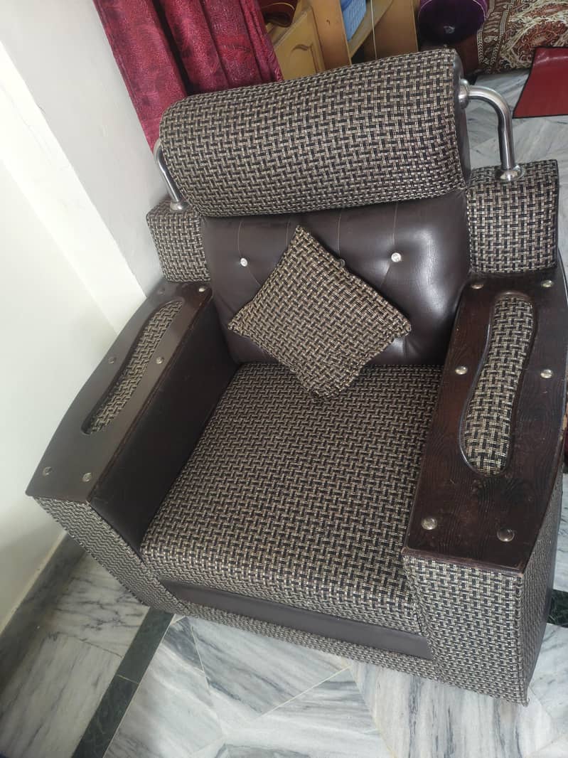 good condition 4