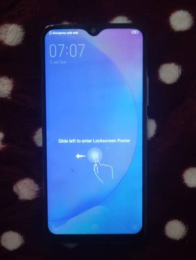 vivo y17 8/256 best hy bhut loed dala tha hang ni hota
