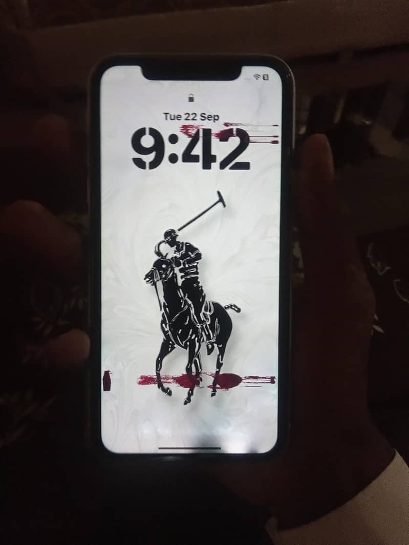 Apple iPhone 11 0