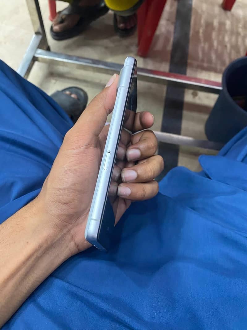 Google Pixel 7 2