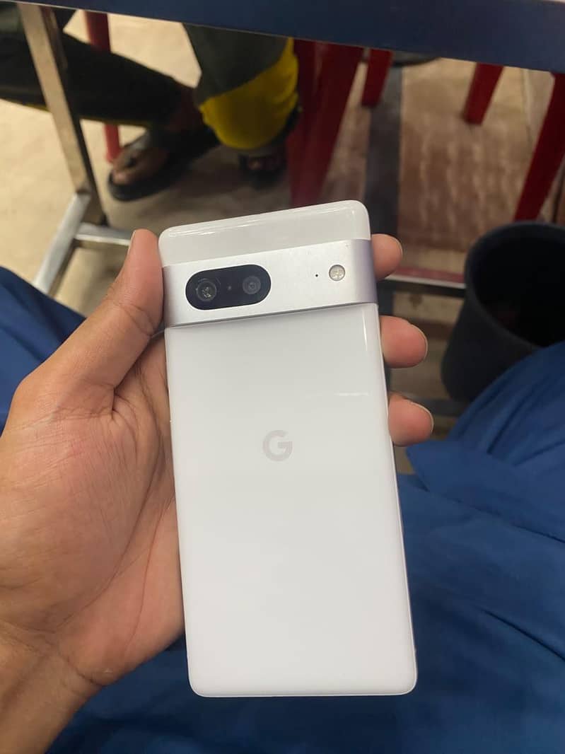 Google Pixel 7 5
