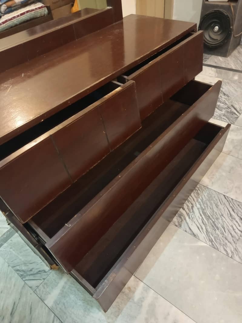 Dressing Table in original condition 2