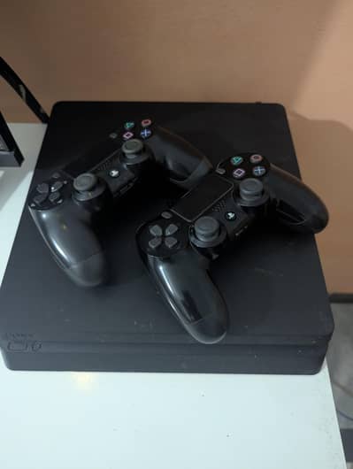 PS4 Slim Edition | 1 TB | With Games