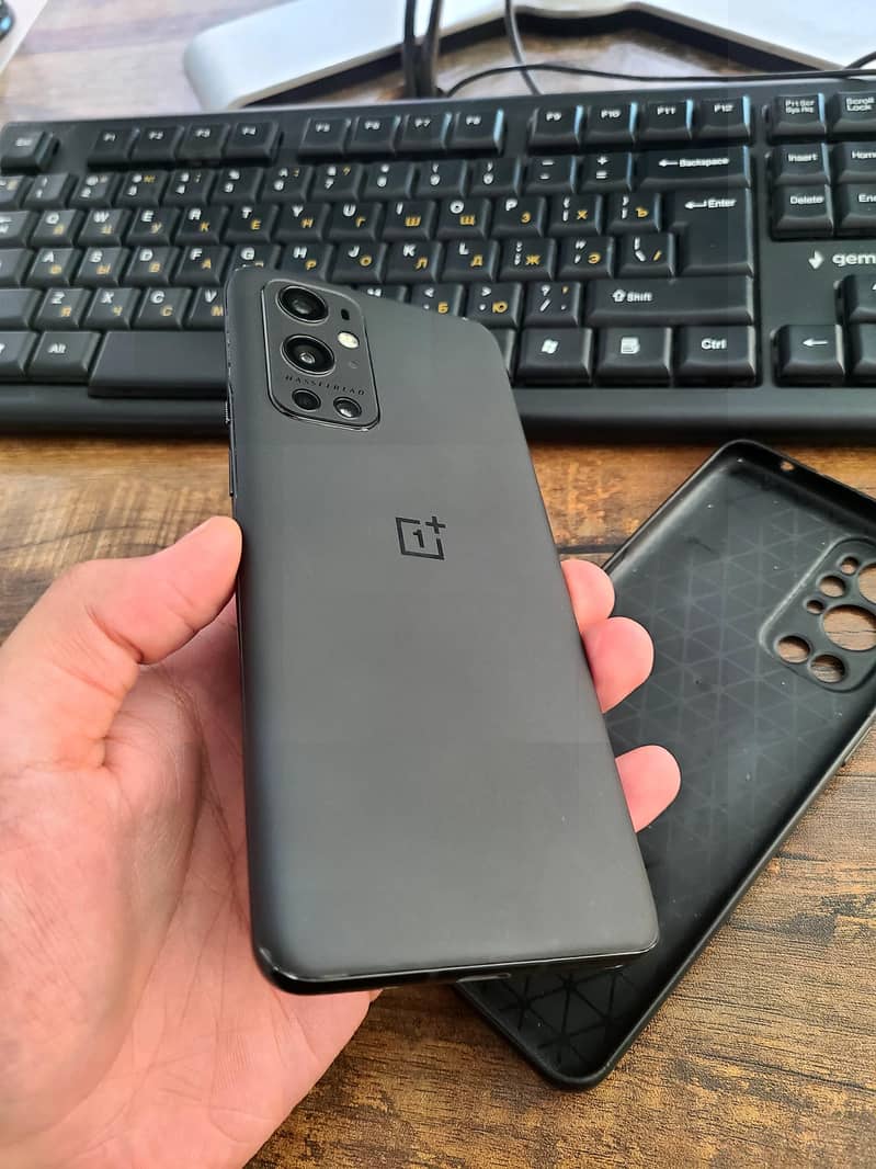 One Plus 9 Pro 0