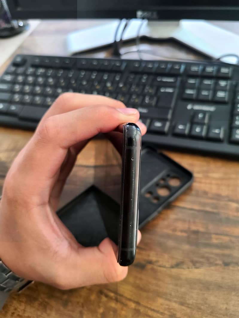 One Plus 9 Pro 6