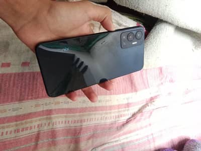 Infinix Hot 12