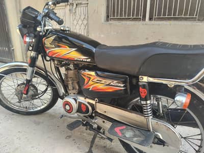 21/22 model, Islamabad number