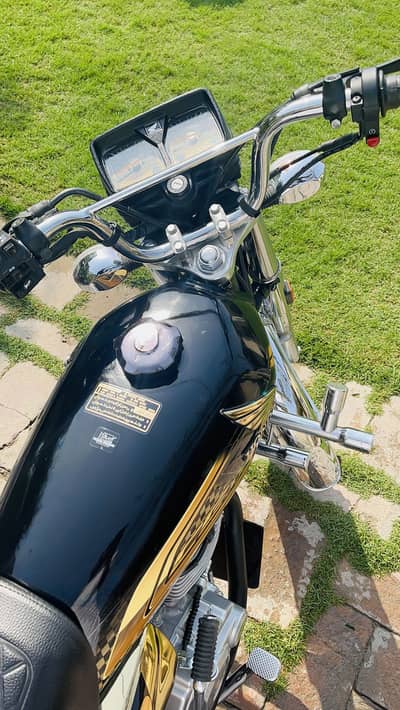 Honda CG 125 Golden Edition | Just like new single hand used