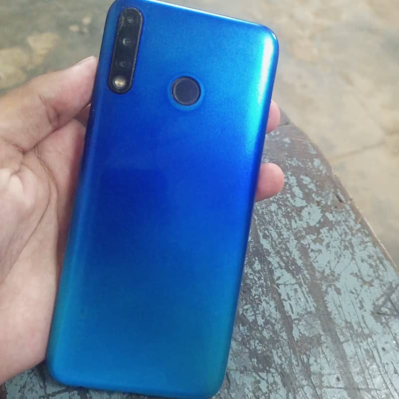 Tecno Spark 4 1