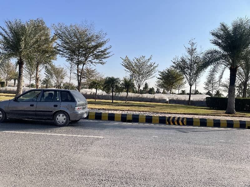 Developed 1 Kanal Plot, Ideally Located. 2