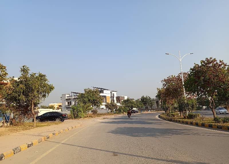Developed 7 Marla Plot Ready To Construct 1