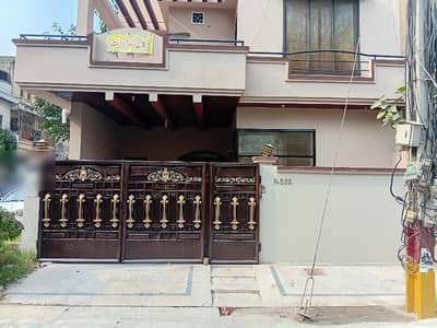 Johar Town Phase 2 - Block P 7 Marla House Up For sale