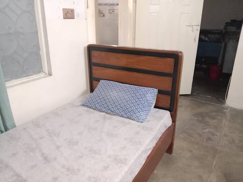 Single bed 2