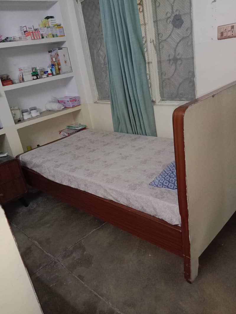 Single bed 3