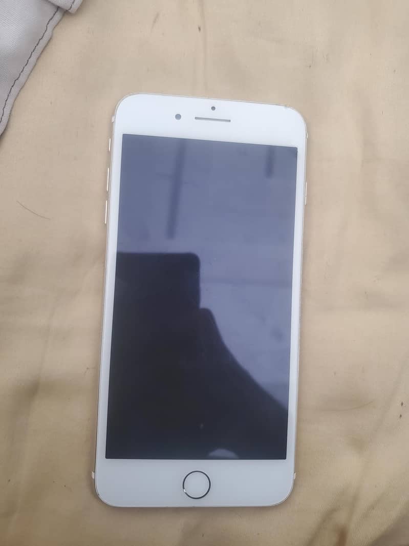Apple iPhone 7 Plus 2
