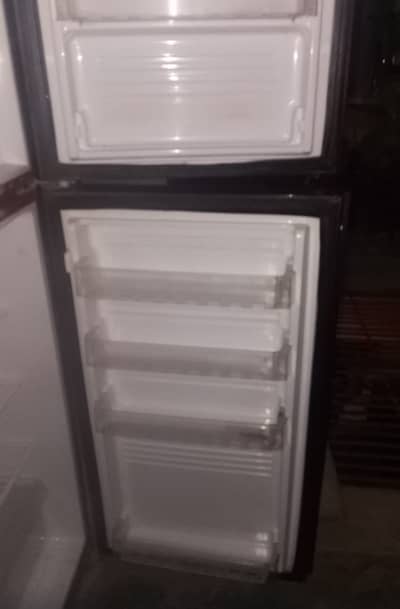 PELGlass Door Desire Series refrigerator redmoon finish barely used