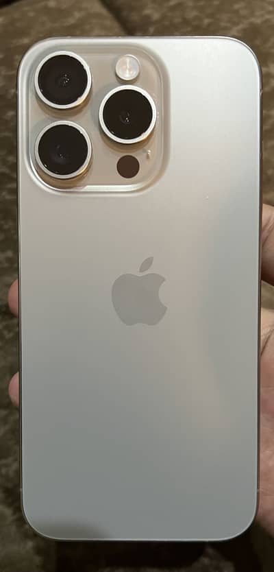 Apple iPhone 15 Pro