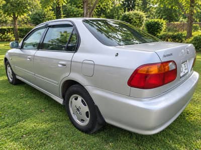 Honda Civic EXi 2000