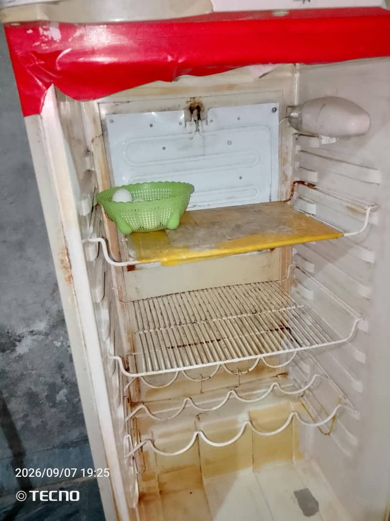 refrigerator 2