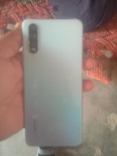 Vivo S1
