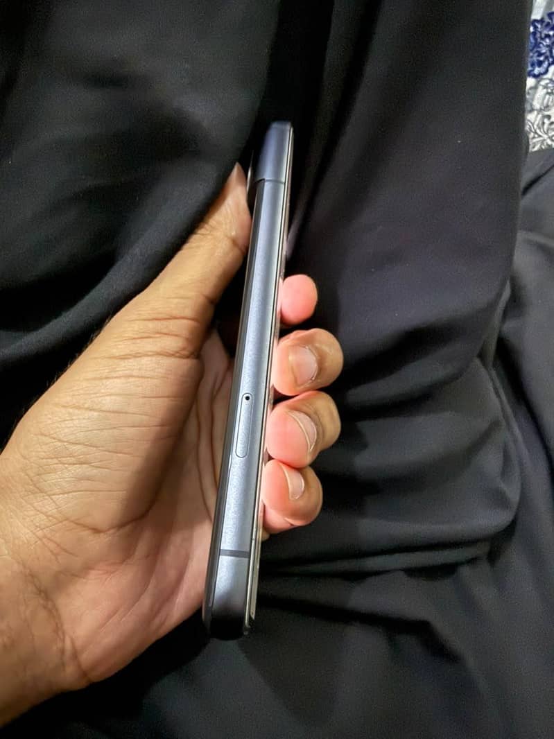 Google Pixel 8 2