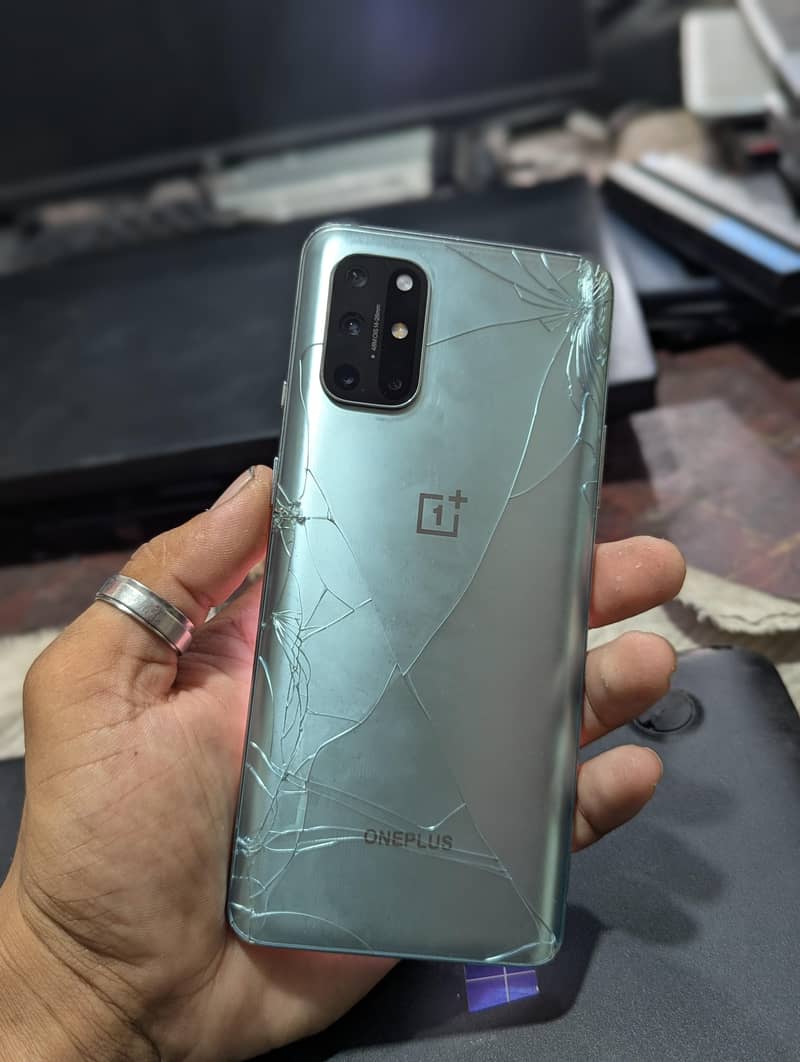 One Plus 8T 2