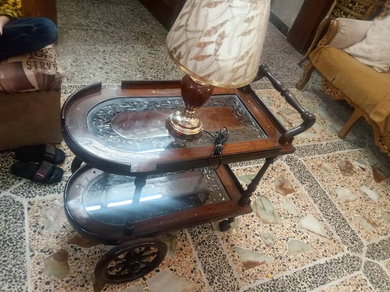 tea trolly 0