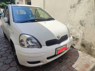 Toyota Vitz 2004/8