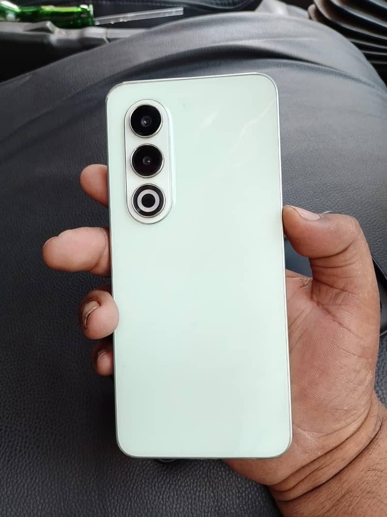 Itel S25 1